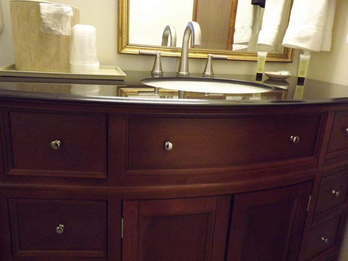 Crest Country Inn Williamsburg Εξωτερικό φωτογραφία